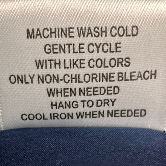 ModCloth Fit/Flare Floral Dress w/Keyhole Front and Tie - Navy - M - Picture 11 of 12